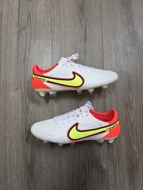 Nike Tiempo Legend 9 Elite Soccee Cleats Mens Size 10